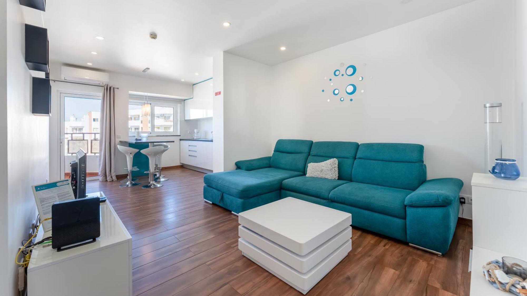 Serene Blue 1 Bdr Flat With Balcony By Lovelystay Portimão Extérieur photo