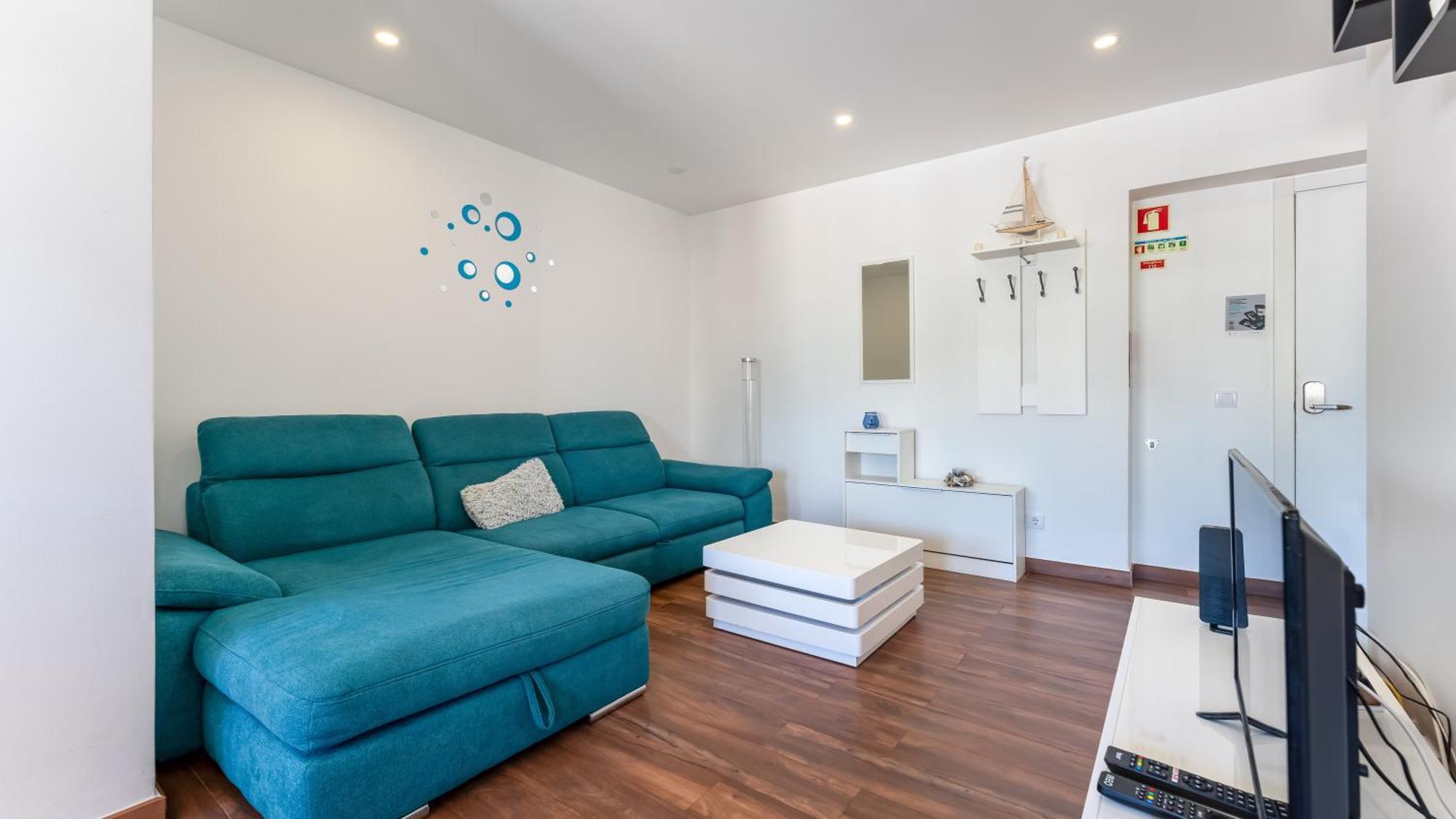 Serene Blue 1 Bdr Flat With Balcony By Lovelystay Portimão Extérieur photo